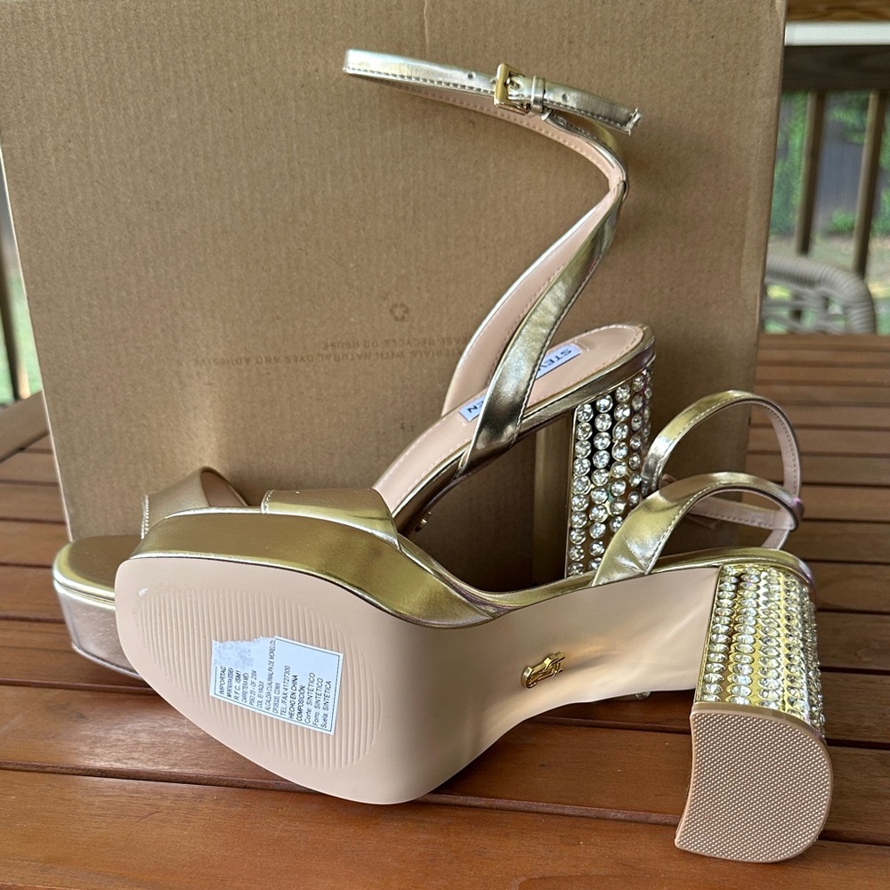 Gold Platform Ankle-Strap Sandal with Crystal Block Heel NWOT - Picture 8 of 9